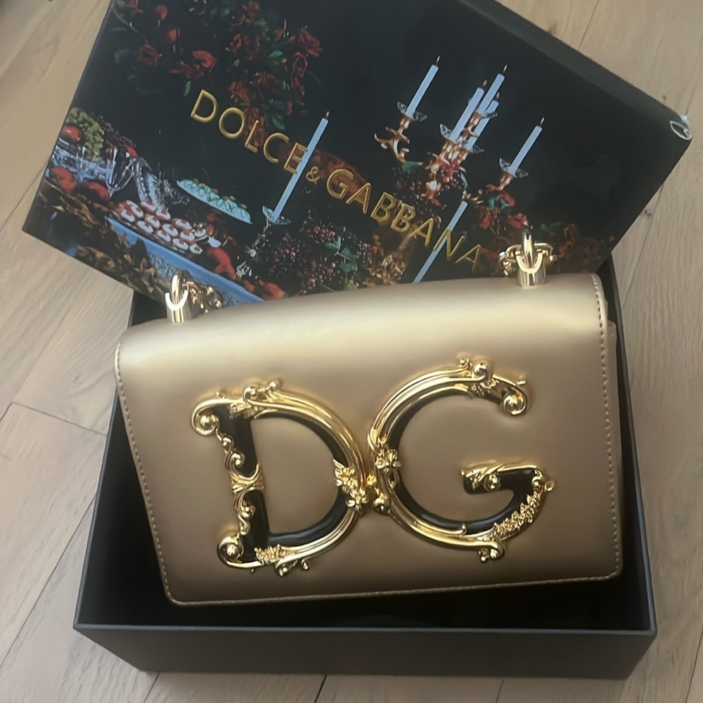 Gold purse